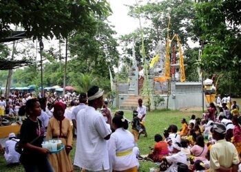 Polres Pringsewu Amankan upacara Melasti Menyambut Hari Raya Nyepi