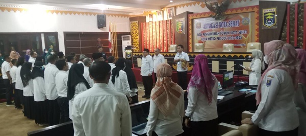 Walikota Metro Kukuhkan Forum Kota Sehat