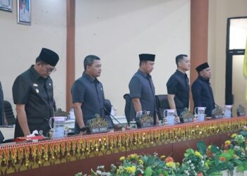 Wabup Tanggamus Sampaikan Ranperda Pencegahan dan Peningkatan Kualitas Perumahan dan Pemukiman Kumuh dalam Paripurna