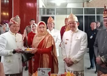 DIRGAHAYU KE-26 TAHUN TANGGAMUS, KETUA DPRD: AYO TUNTASKAN PEMBANGUNAN!