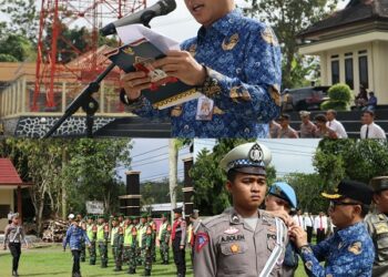 Bupati Adipati Pimpin Apel Gelar Pasukan Operasi Ketupat 2023 di Makopolres Way Kanan