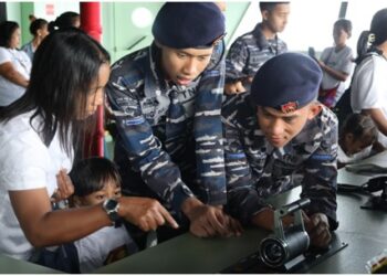 Peduli Anak Negeri, Danlantamal IX Tanamkan Jiwa Bahari Dengan Kenalkan Alutsista TNI AL Kepada Anak Usia Pra Sekolah