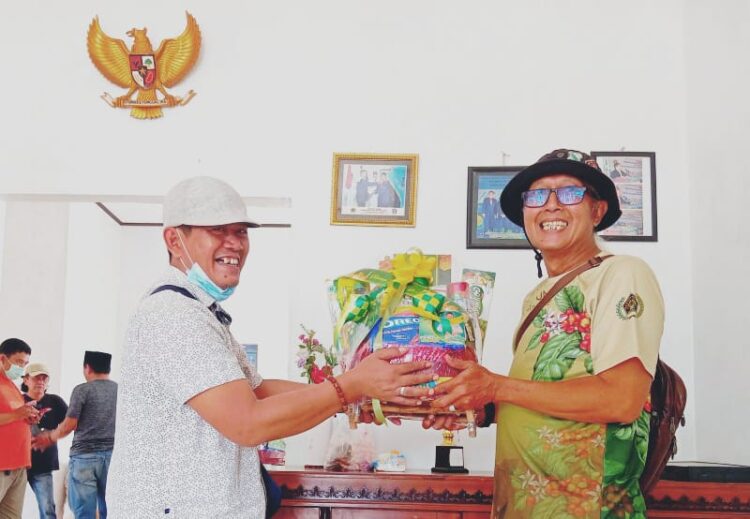 H-3 PWI Pringsewu Sambut Idulfitri Dengan Berbagi