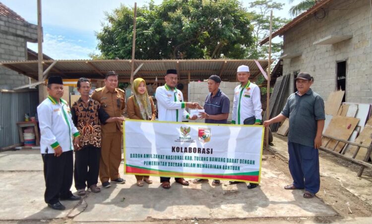 Baznas Tubaba Beri Bantuan Korban Puting Beliung di Dayamurni