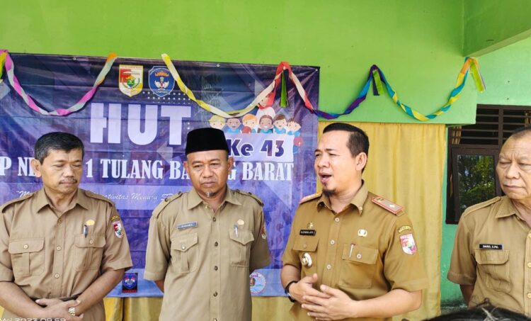 Kadisdikbud Tubaba Imbau Orang Tua Awasi Anak Dalam Bermain Medsos