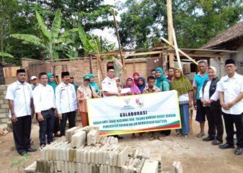 Baznas Tubaba Beri Bantuan Korban Puting Beliung di Karta Raya