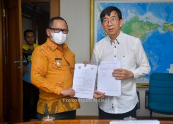 Tingkatkan SDM Pendidik di Mesuji, Sulpakar Teken MoU Dengan Yayasan Teknologi Indonesia