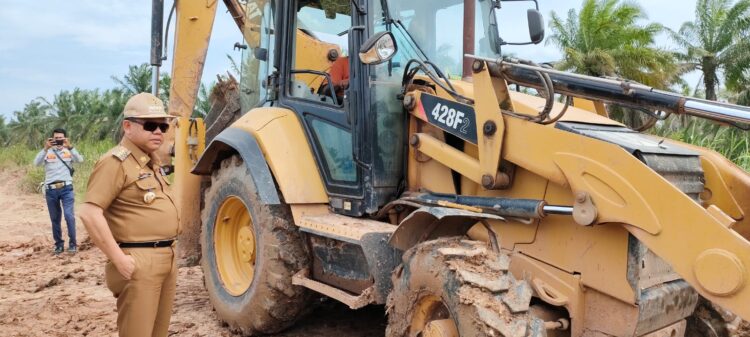 14 Bulan Menjabat, Sulpakar Keluarkan Jurus Jitu Sulap Infrastruktur Jalan di Mesuji Jadi Mulus