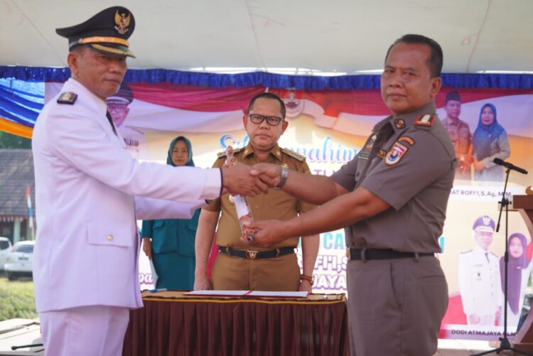 Pimpin Sertijab Camat Mesuji, Ini Pesan Sulpakar 