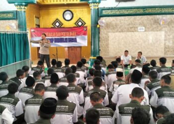 Polres Pringsewu Melaksanakan Penyuluhan Kenakalan Remaja di SMK Yasmida Ambarawa