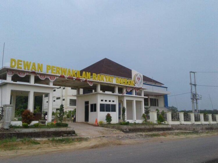 Seram! Tujuh Bulan Gedung Wakil Rakyat Mesuji, Dihuni Tubuh Tanpa Kepala