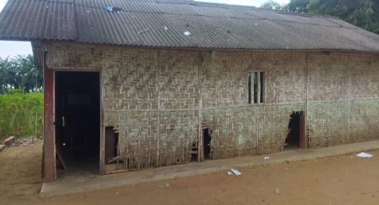 Lagi, Sekolah Dinding Geribik Di Lampung Utara