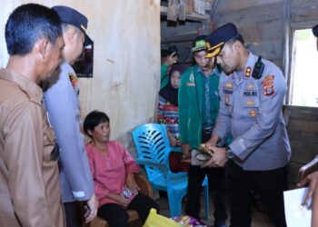 Kapolres Lampung Utara, Geruduk Desa Surakata Abung Timur