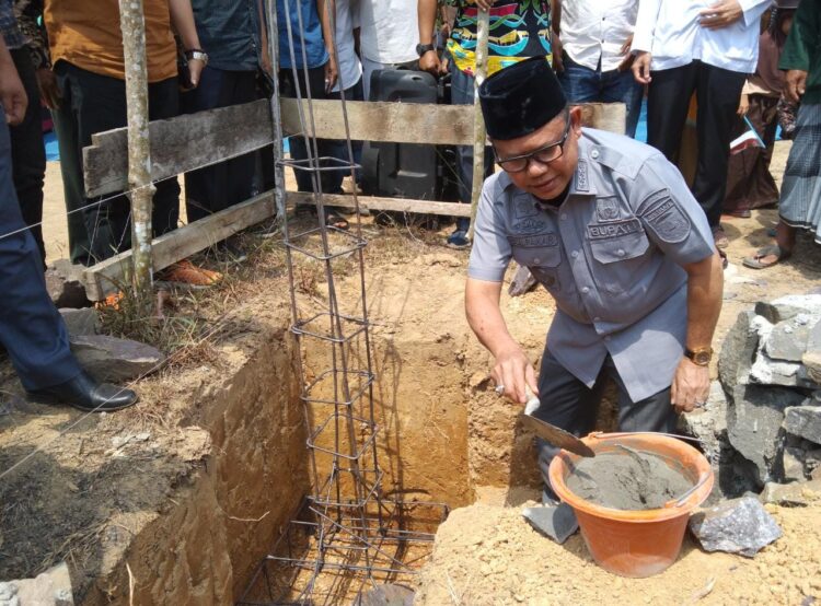 Ini Pesan Sulpakar Untuk Masyarakat, Usai Peletakan Batu Pertama Masjid Nurul Ikhsan