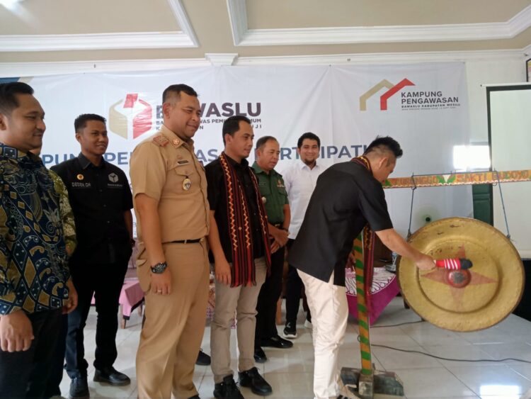 Bawaslu Mesuji Gelar Deklarasi Kampung Pengawasan Partisipatif Demokrasi Menuju Pemilu 2024