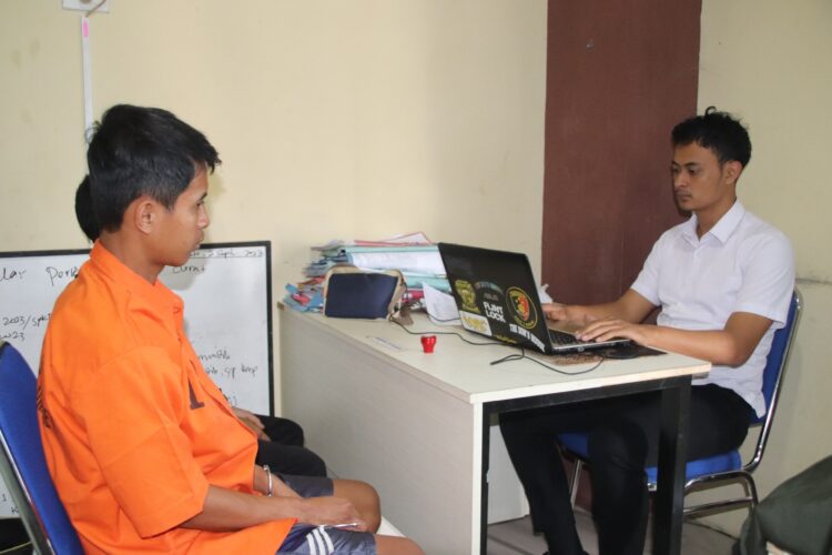 Kasus Pencurian uang dan 14 Unit HP Di Sukoharjo Berhasil Diungkap Polisi