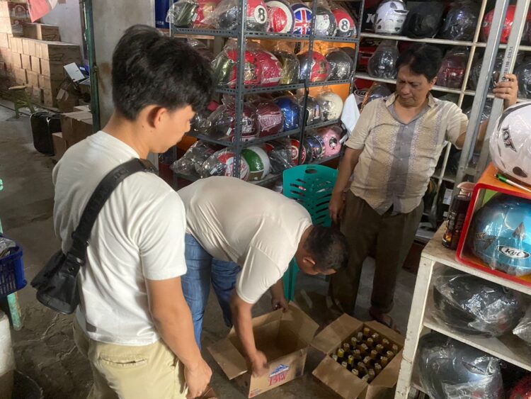 Minimalisir Potensi Gangguan Kamtibmas Jelang Pemilu, Polres Pringsewu Gelar Razia Miras