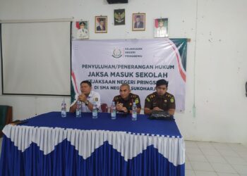 Kejaksaan Negeri Pringsewu Gelar Kegiatan Jaksa Masuk Sekolah di SMAN 1 Sukoharjo Pringsewu