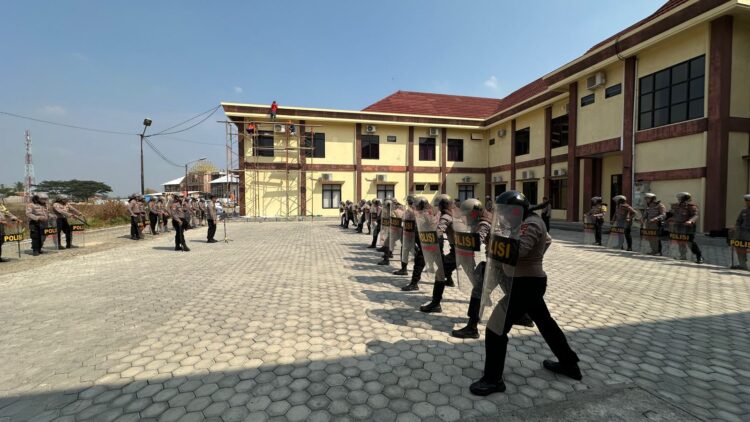 Jelang Pemilu 2024, Polres Pringsewu Intensifkan Latihan Pengendalian Masa
