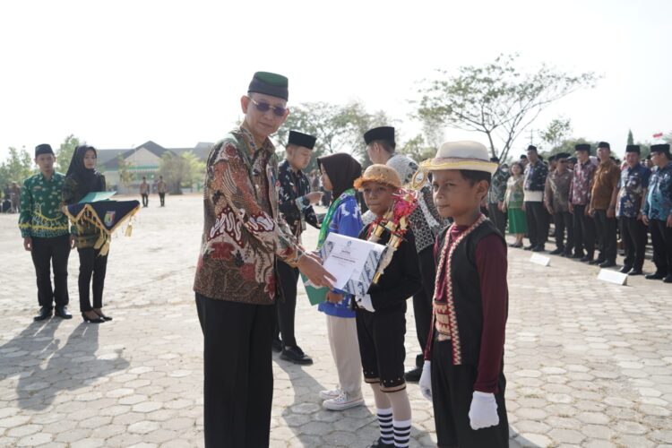 Pemkab Pringsewu Gelar Upacara Peringatan Hari Kesaktian Pancasila & Hari Batik Nasional 2O23