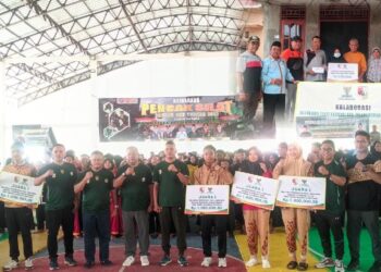 6 Siswa-siswi Berprestasi dan 1 Bocah Penderita Jantung Bocor Terima Bantuan Baznas Tubaba