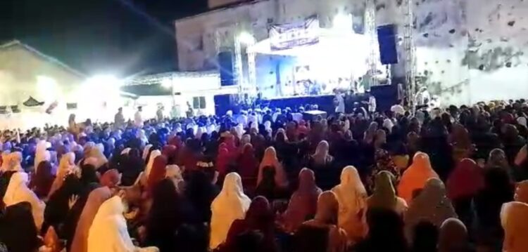 Ribuan Masyarakat Bersholawat, Peringati Maulid Nabi Muhammad SAW Bersama, ” Abrati 4711 Bersholawat.”