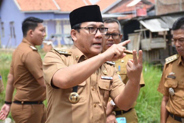Walikota Metro Monitoring Pembangunan Gorong-Gorong di Mulyojati