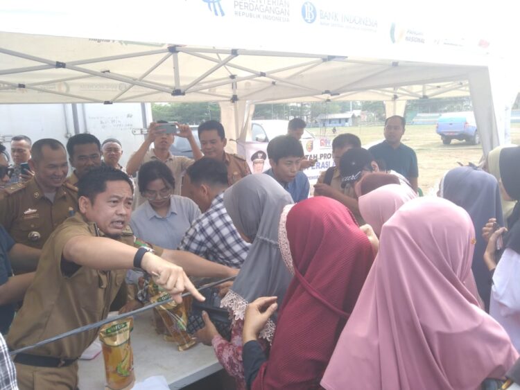 Tekan Inflasi, Pemkab Mesuji Gelar Operasi Pasar Murah