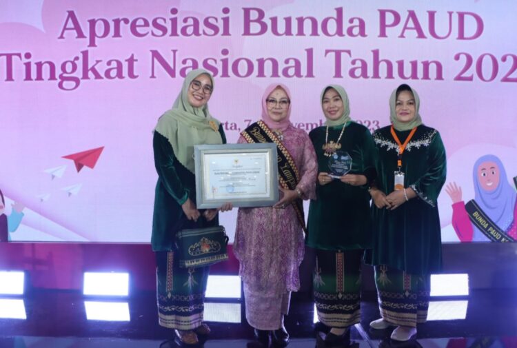 Bunda Paud Lampura Raih Apresiasi Bunda Paud Tingkat Nasional