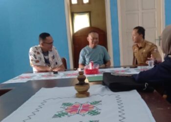 Waduh, Kesbangpol Geruduk Kantor PWI Lampura