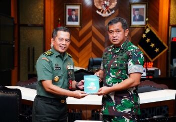 Kapuspen TNI Laksanakan Silaturahmi Kepada Kepala Staf TNI Angkatan Darat
