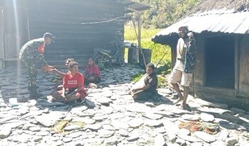 Koramil 1714-02/Ilu Gelar Baksos Bersama Masyarakat Kampung Yelekpelek