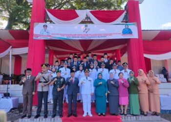 UPACARA BENDERA PUNCAK PERINGATAN DIRGAHAYU KE-27 TAHUN KABUPATEN TANGGAMUS, ”BAKTI BERSAMA MENUJU TANGGAMUS SEJAHTERA”