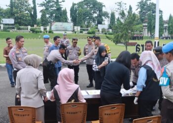Puluhan Anggota Polres Lampung Utara Di Test Urine