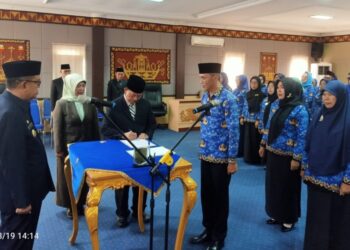 Sekda Lantik 53 Kepala Sekolah Di Lampura