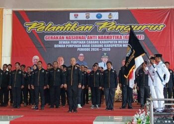 Hendry Yosodiningrat Lantik Syamsudin Jadi Ketua DPC Granat Mesuji