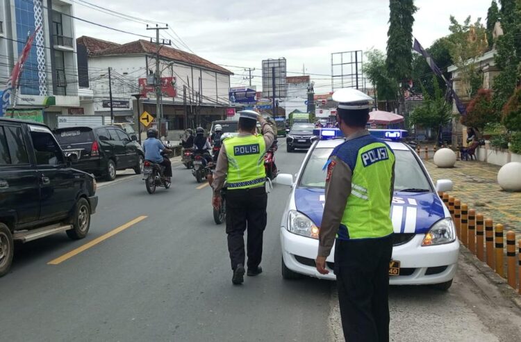 Tekan Angka Pelanggaran dan Kecelakaan, Satgas Operasi Keselamatan Polres Pringsewu Aktif Patroli Dan Edukasi