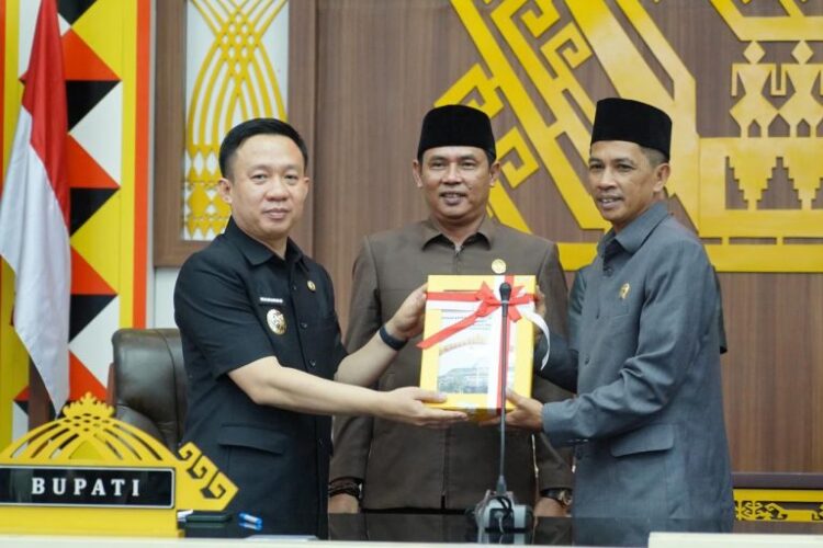 Pj.Bupati Pringsewu Sampaikan LKPJ Kepala Daerah 2023