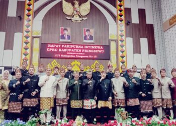 Rapat Paripurna Istimewa HUT Ke-15 Kabupaten Pringsewu.