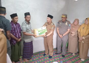Marindo Mengunjungi Kediaman Keluarga Dini Nur Azizah.