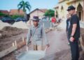 Tumbuhkan Kebersamaan SJR Inisiasi Semangat Gotong Royong Bangun Jalan Lingkungan 102 M
