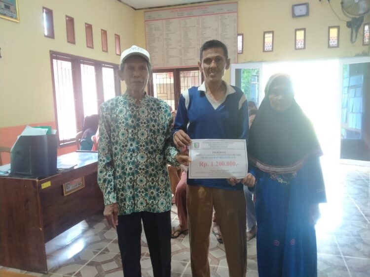 Sebanyak 23 KK menerima BLT, bantuan keluarga penerima manfaat KPM