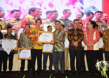 Berhasil Bina Desa Sadar Hukum, Pemkab Mesuji Diganjar Penghargaan Ini dari Kemenkumham Lampung