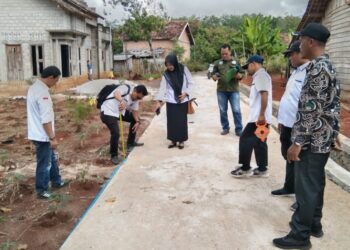 DD Tahap 1, Pemdes Bangun Jaya, Bangun Rabat Beton Dan Siring pasang