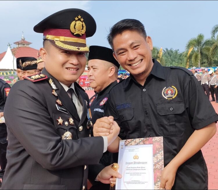 Upacara Hari Bhayangkara ke 78, PWI Dapat Penghargaan dari Polres Mesuji