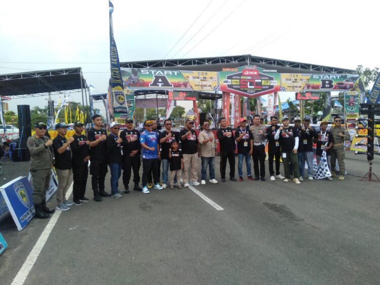 Puluhan Personel Polres Pringsewu Amankan Even Sumatera Drag Championship
