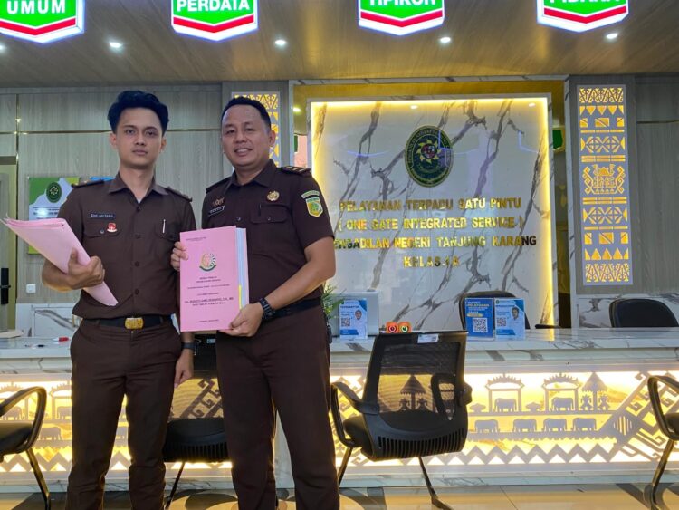 Penuntut Umum Kejari Pringsewu Limpahkan Perkara Korupsi BPHTB Waris dengan Tersangka WJS ke Pengadilan Tipikor Tanjung Karang
