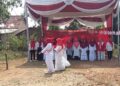 Unik, HuT RI Ke – 79, Ibu Ibu RT 03, RW 05 Tanjung Aman, Gelar Upacara Bendera