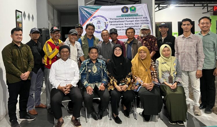 Dosen dan Mahasiswa Fakultas Hukum Universitas Brawijaya melaksanakan Pengabdian Masyarakat terkait Masalah PSU Kota Malang