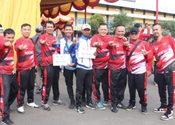 Raih Prestasi, Dua Atlet Porwanas Asal Lampura Dapat Penghargaan Dari Bupati